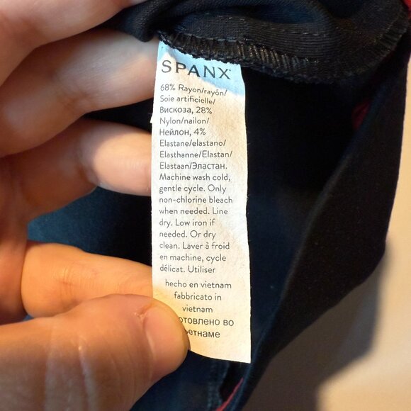 Spanx Women L Perfect Fit & Flare Dress Short Length Sleeveless Black Slimming - Picture 5 of 9